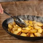 Peu calorique, ce plat paysan fait son grand retour : il fait fondre Laurent Mariotte et enterre le gratin dauphinois